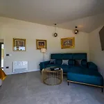Radiant And Secluded Villa With Pool - Three Bedroom Villa With Pool