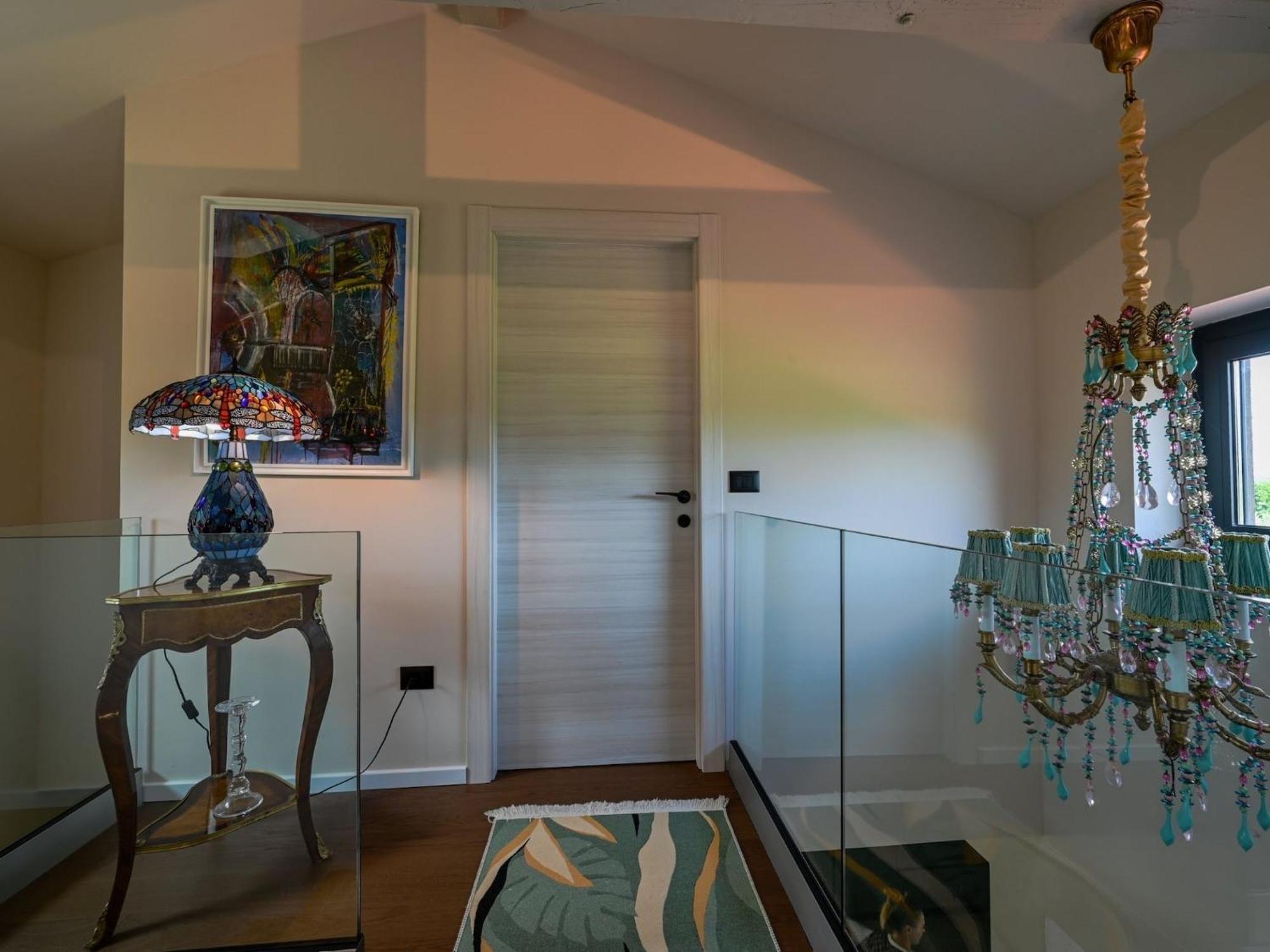 Vila Radiant And Secluded With Pool - Three Bedroom With Pool *
