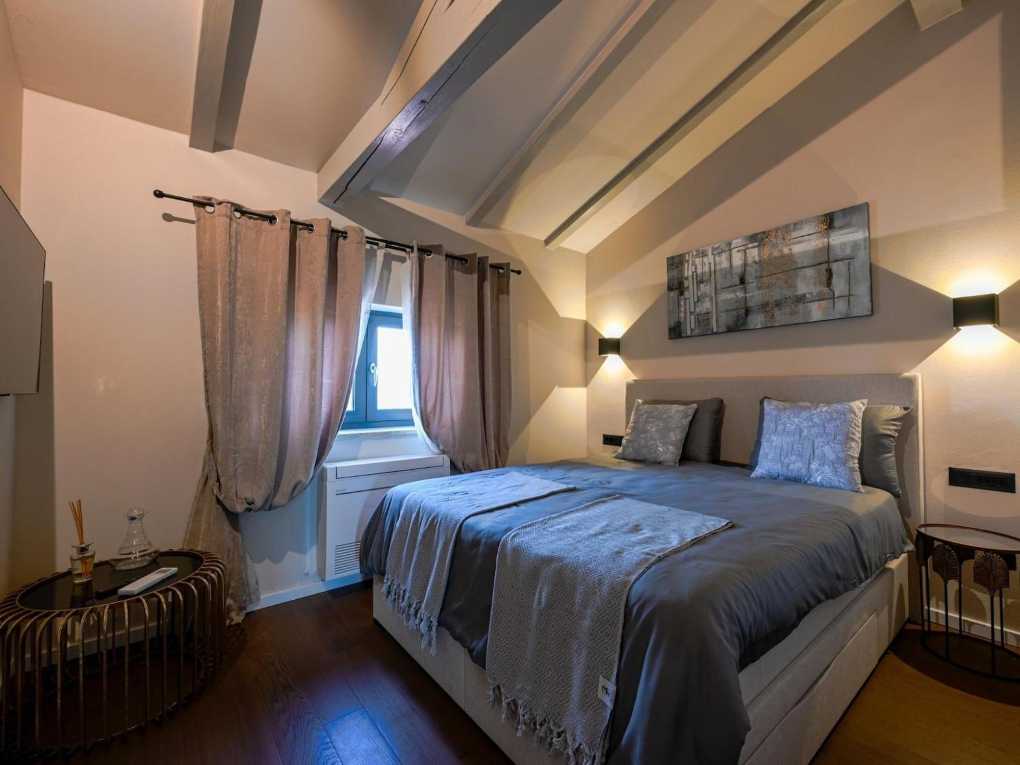 Radiant And Secluded With Pool - Three Bedroom With Pool Rovinj